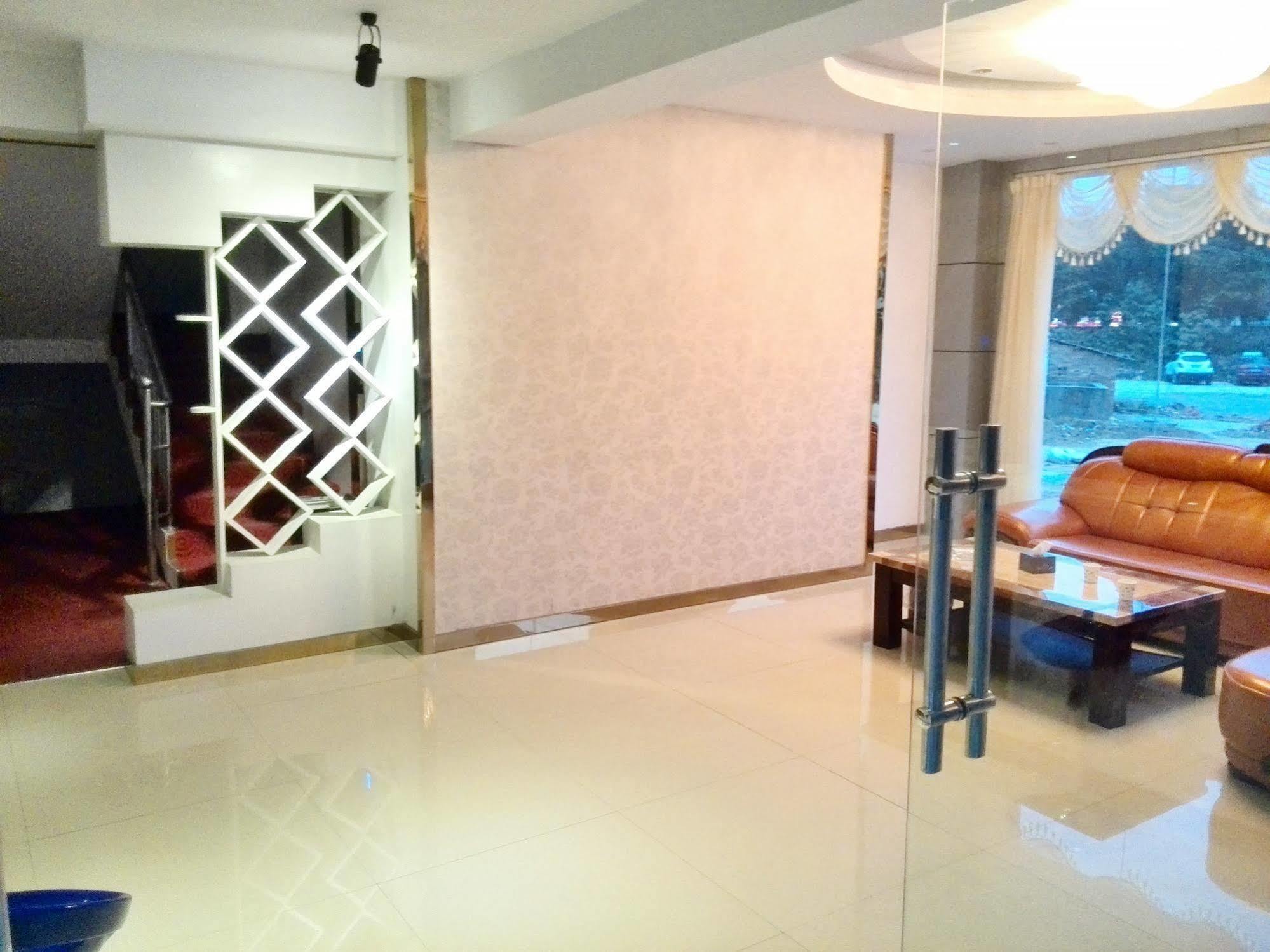 Guilin Tianyi Business Hotel Luaran gambar